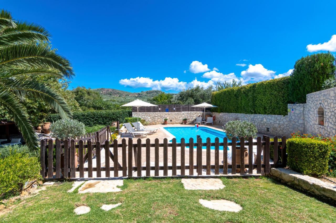Alia Stone Villa-Ideal For Families-Heated Pool Nohia Exteriér fotografie