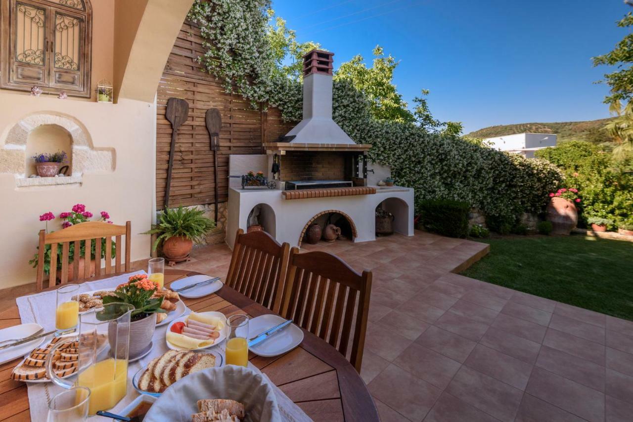 Alia Stone Villa-Ideal For Families-Heated Pool Nohia Exteriér fotografie